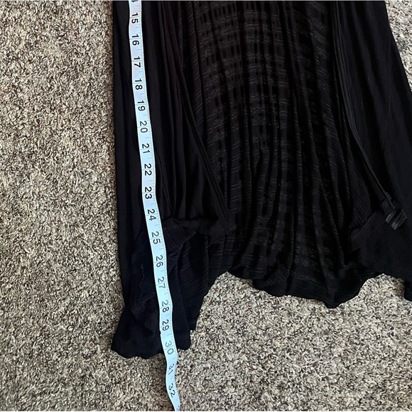 ❌donated❌ Sleeveless Cardigan Open Swing Tank cover up racerback - Picture 5 of 9